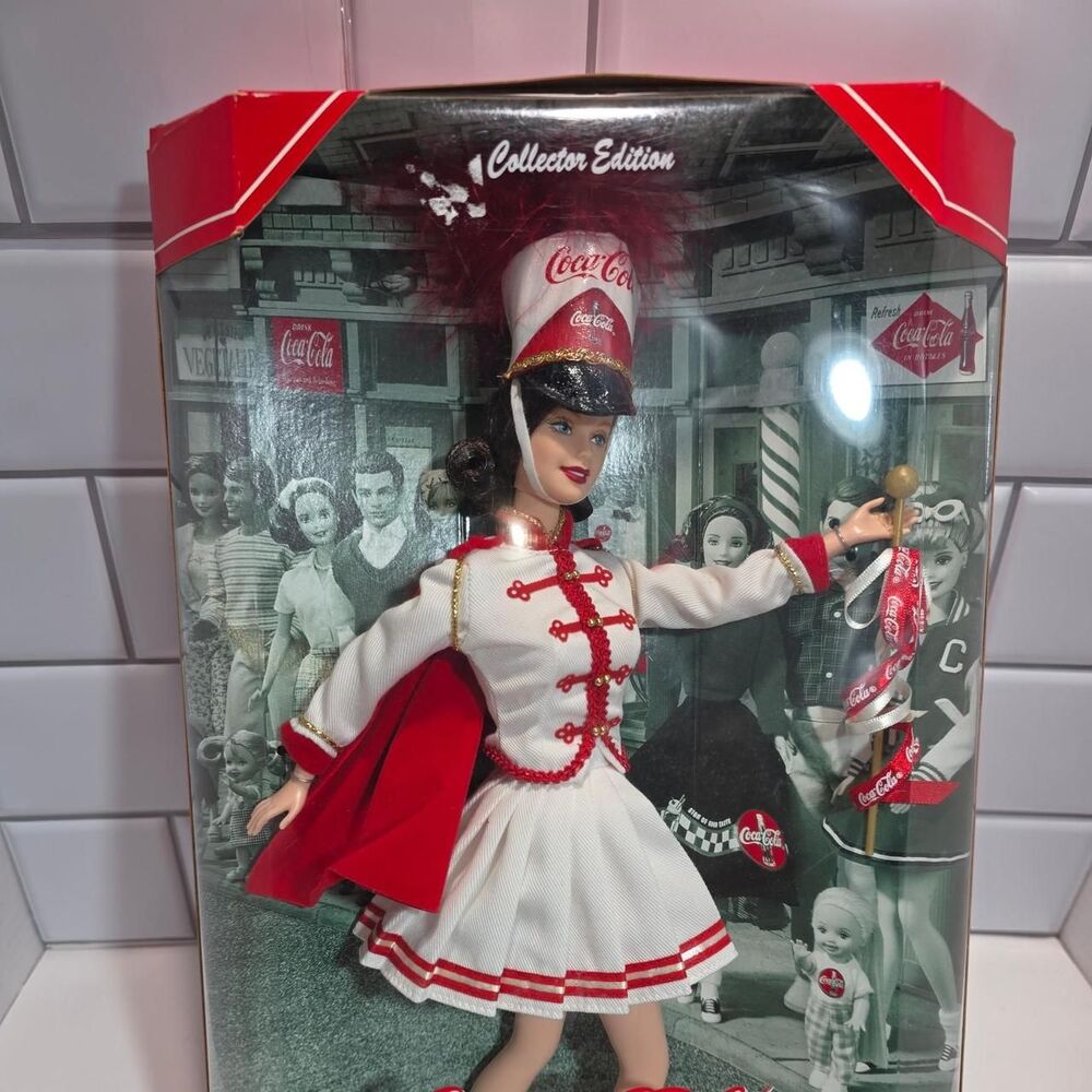 NEW COCA-COLA MAJORETTE BARBIE DOLL COLLECTOR EDITION 2001 MATTEL #53974